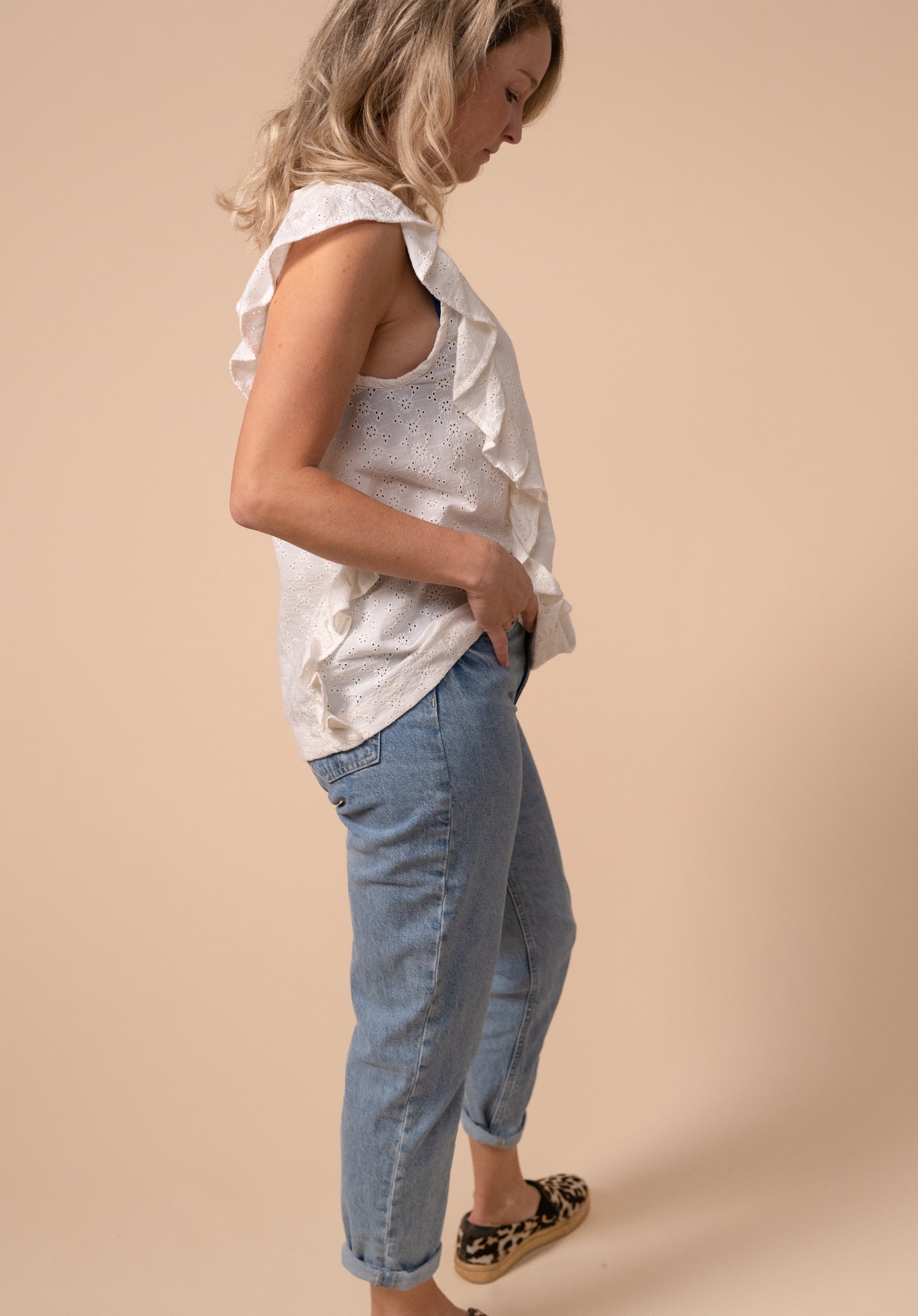 Sleeveless Frill Breastfeeding Friendly Blouse