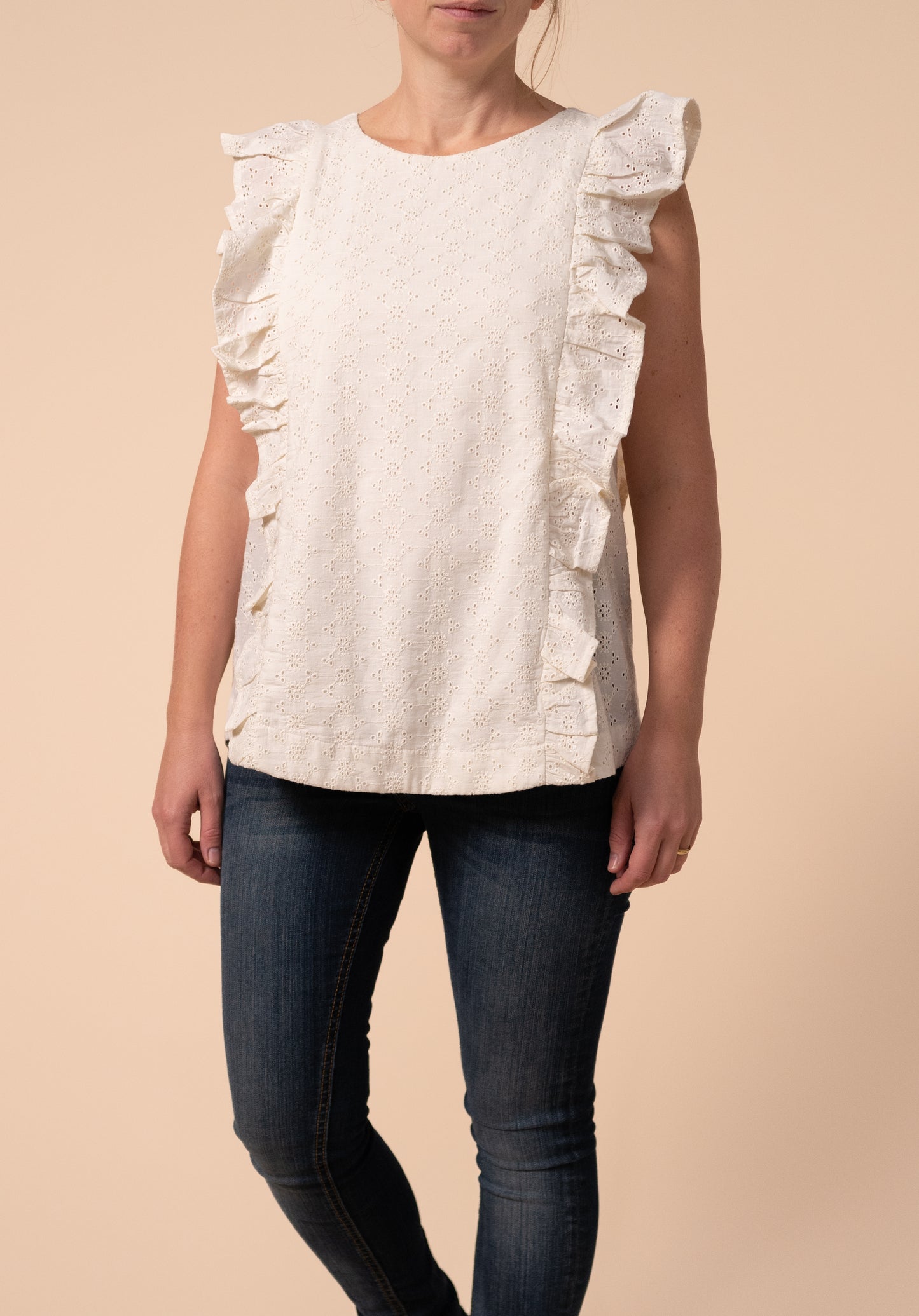 Sleeveless Frill Nursing Blouse